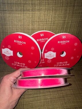 NWT Set of 5  Hot Pink Velvet Ribbon Spools